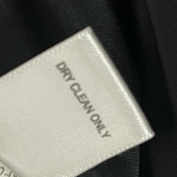 Banana Republic Black Pencil Skirt - Picture 7 of 11